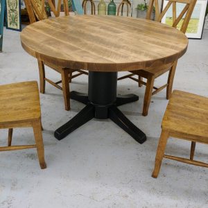 Roughcut Hard Maple Classic table