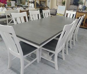 Curvy Expansion Trestle Table & Chairs from Farmhouse Furniture in Knoxville TN