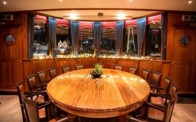 Upscale Your Dining Space with Custom Handmade Farmhouse Tables